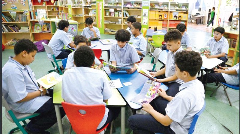 تدريس الرياضيات والمواد العلمية بالإنجليزية لطلبة «المنهاج الوزاري» العام الأكاديمي المقبل