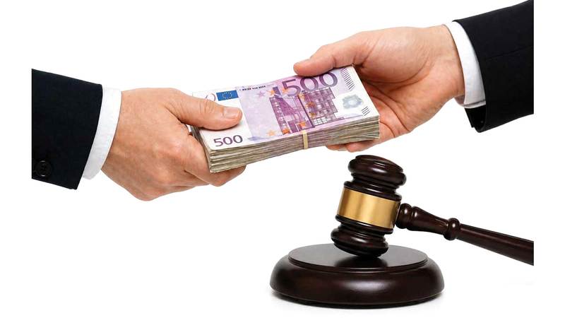 محتال يستولي على 400 ألف يورو بخدعة تحويلها إلى العملة المحلية