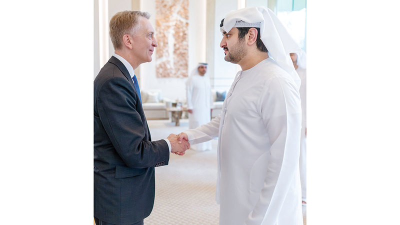 مكتوم بن محمد: دبي أرض الفرص الواعدة