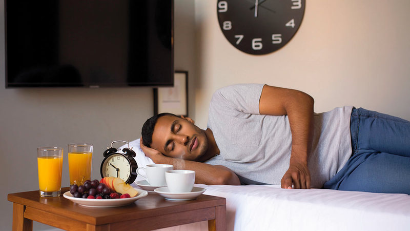 4 محركات لضبط الساعة البيولوجية.. و9 علامات لاضطراب النوم في رمضان